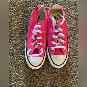 Hot pink , brand new converse , size women’s 6